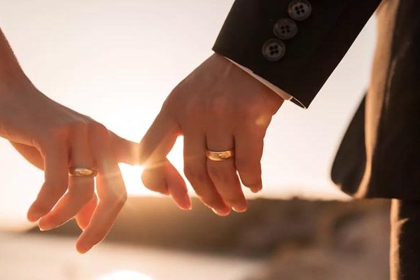 10 simple ideas for a happier marriage